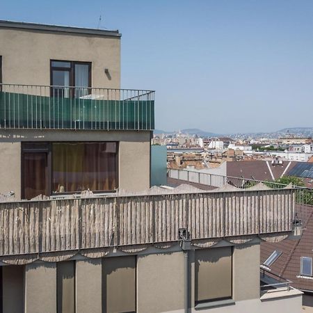 Crvn3 #Freeparking Budapeste Exterior foto